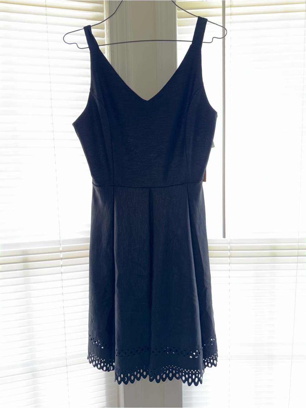 Classic Black V-Neck Sleeveless Dress